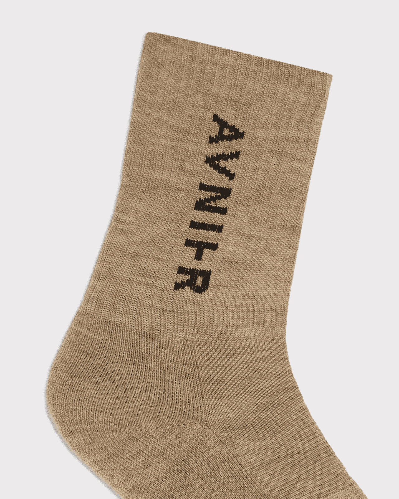 chaussettes-step-off-white-vertical-merinos-avnier-sebastian-strappazzon-2-packshot-DETAIL - ecru