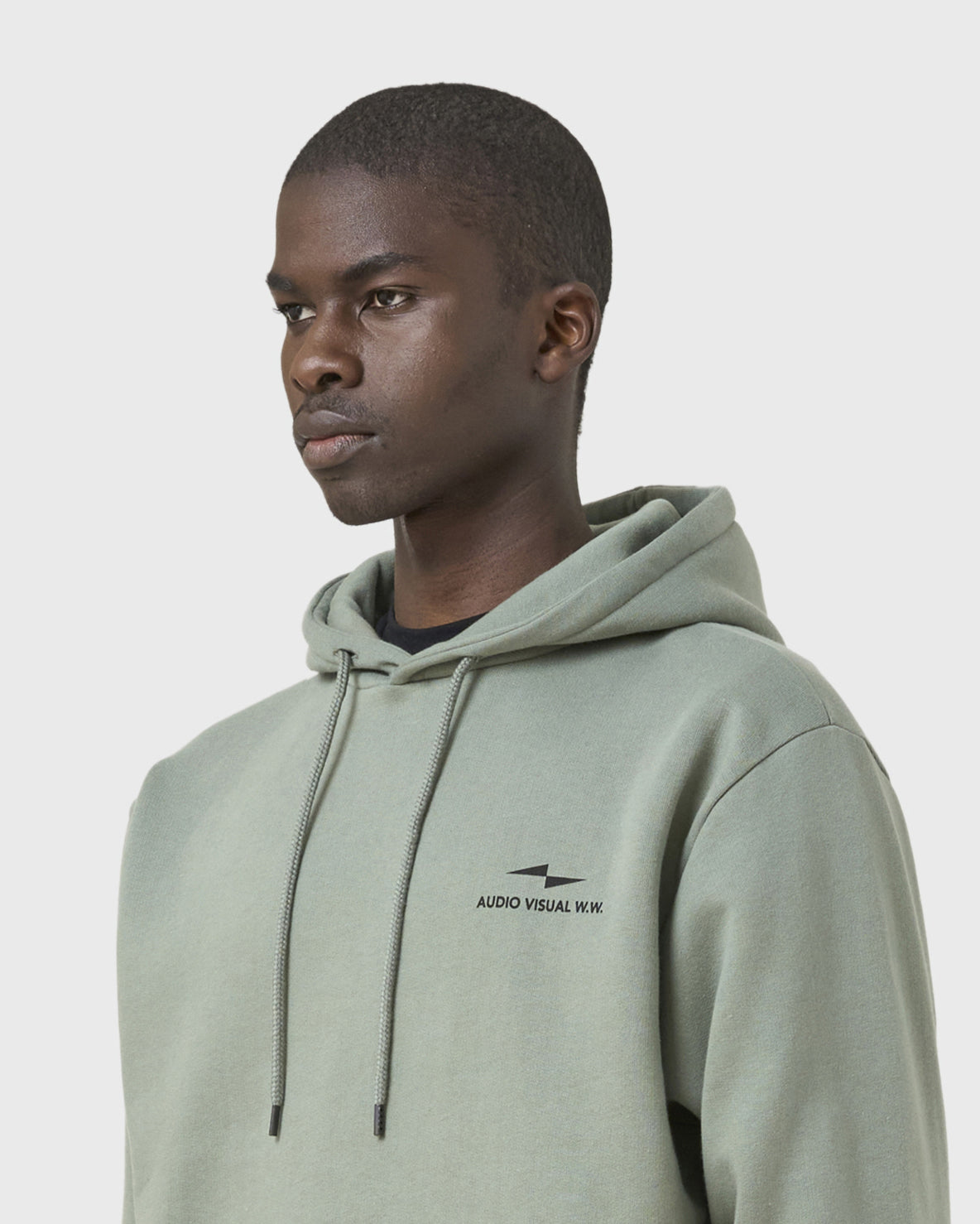 hoodie-onset-vertical-vert-avnier-orelsan-4-silhouette-look - Vert bitumé