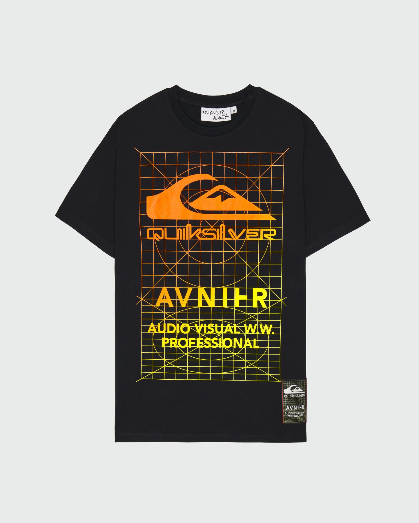 t-shirt-source-black-mire-avnier-strappazzon-2-packshot-face - noir