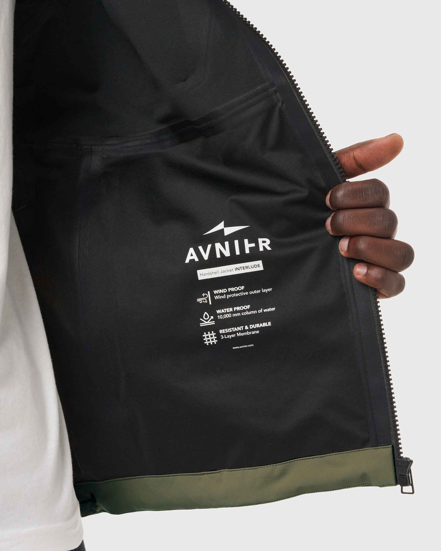 veste-hardshell-interlude-kaki-avnier-durable-5-detail-3_21949aed-f3e2-4a68-a8cf-901e60b04e9a - Kaki