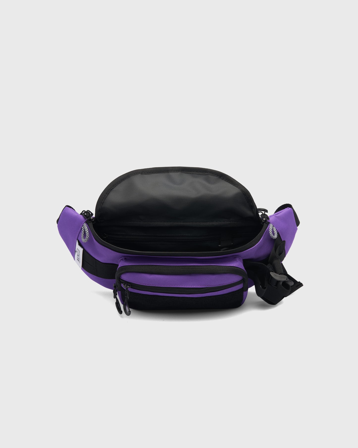 Sacoche OMNI PACK BELT BAG AVNIER violet ouverte, vue de face, compartiment principal zippé avec poche intérieure et lanière porte-clés. - violet