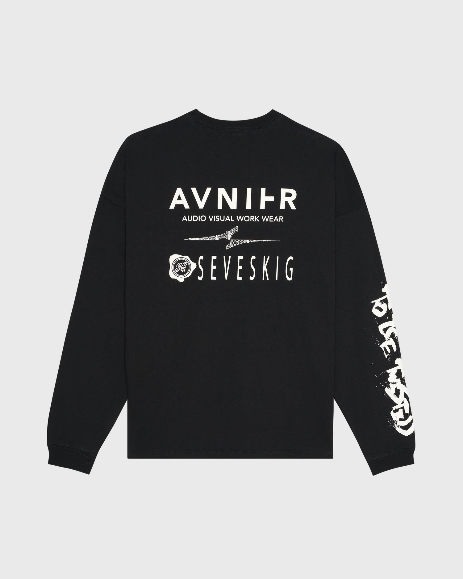 Vue de dos du t-shirt noir AVNIER × SEVESKIG, design graphique japonais, jersey coton résistant. - Noir