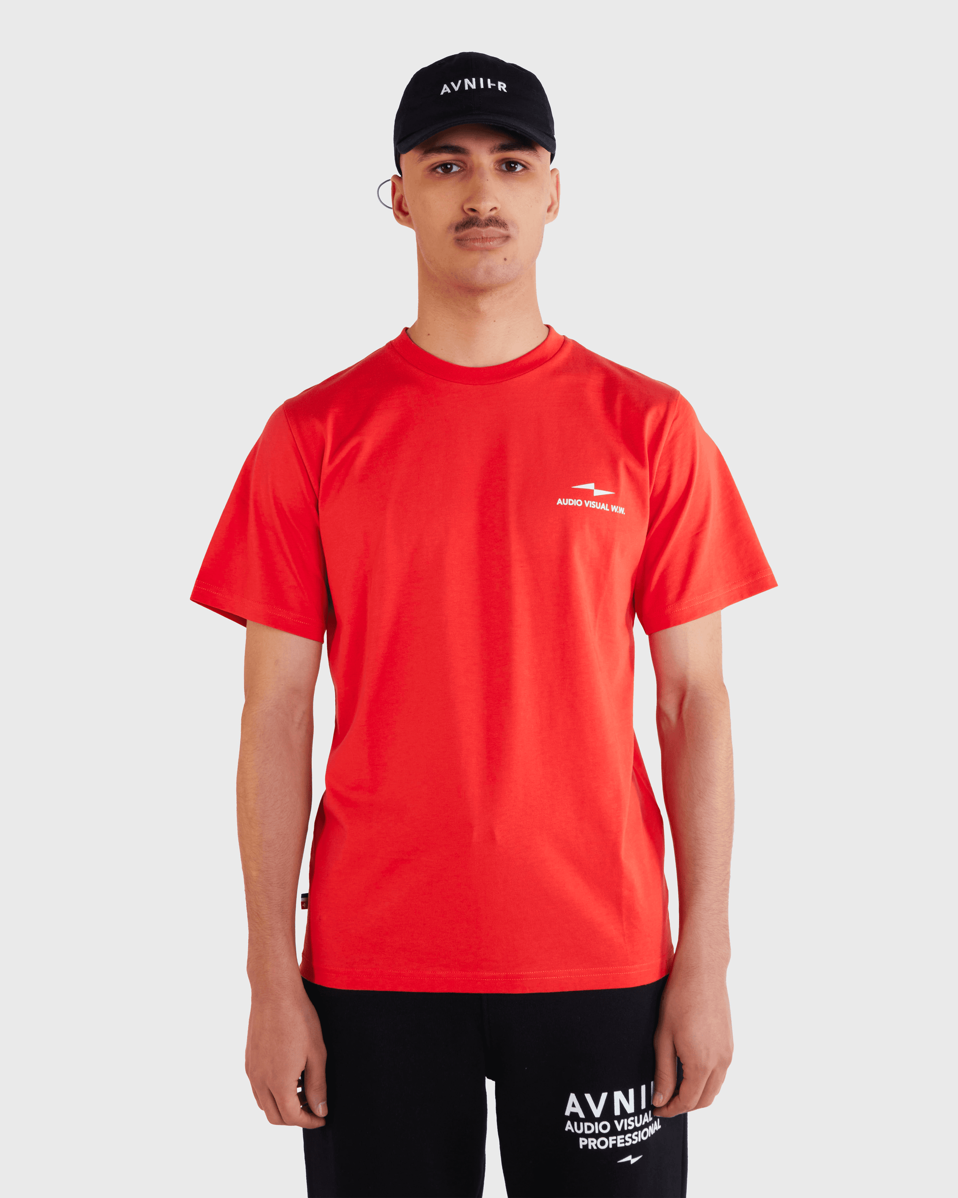 t-shirt-source-red-clay-vertical-v3-avnier-avenir-4-silhouette-face - argile rouge